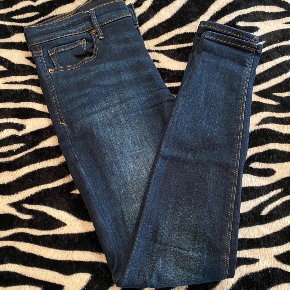 Express Mid-Rise Jeggings